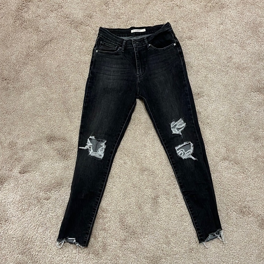 Levi’s 721 high rise skinny ripped jeans